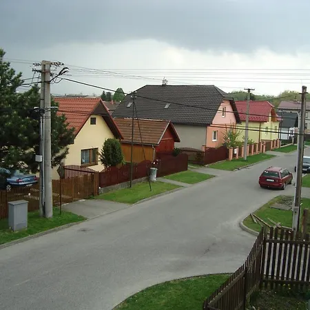 ゲストハウス Adria Turčianske Teplice